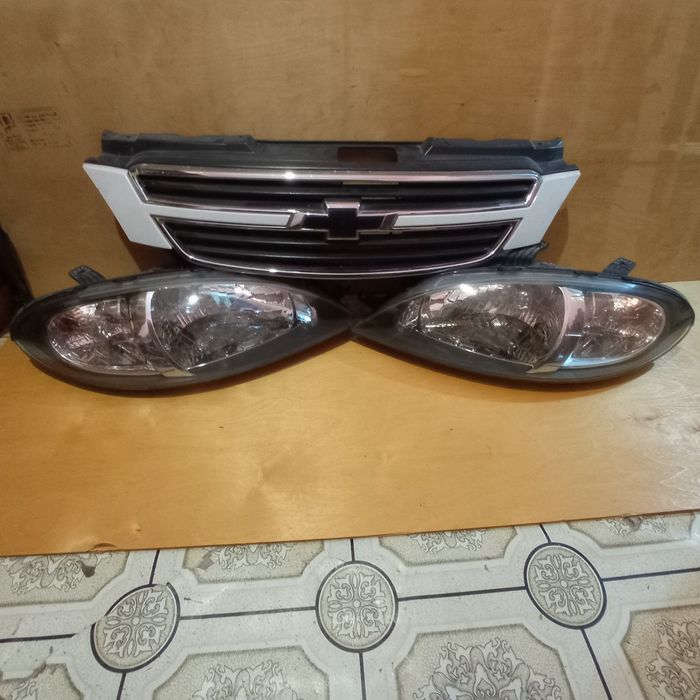 Продам фары Джентра Б/у