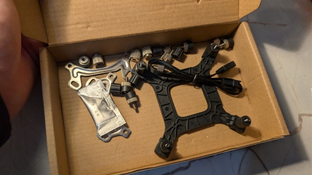 Deepcool Matrexx 55 + Водянка Deepcool 240mm