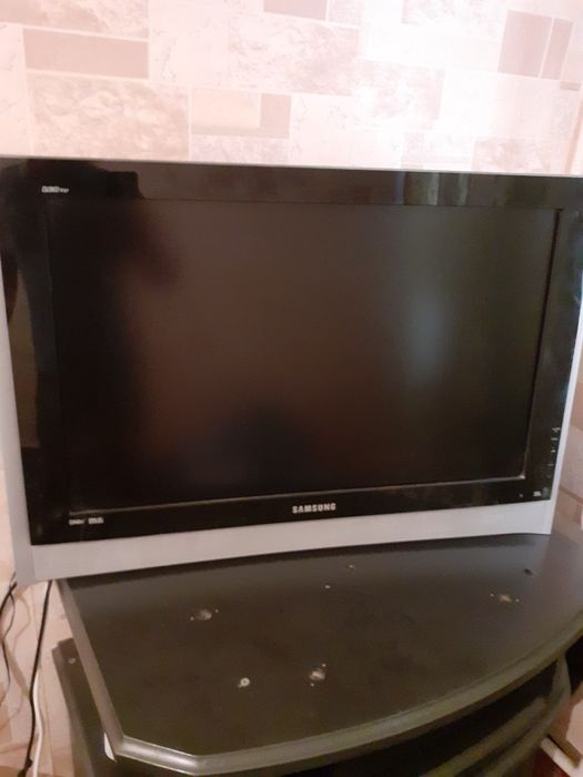 Телевизор сатылады БАРИ жаксы
