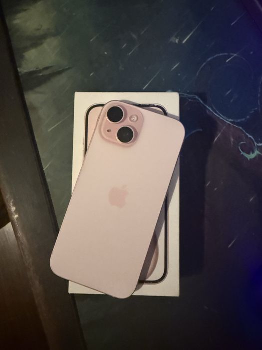 Iphone 15 pink 128 gb