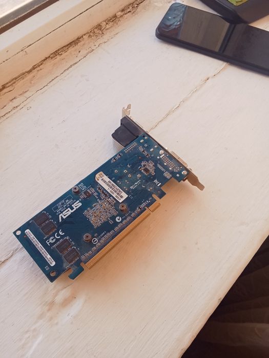Видеокарта GT620