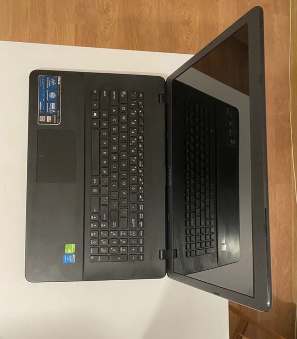 Laptop ASUS, Procesor Intel Core i7 5500U 3Ghz, memorie 256gb