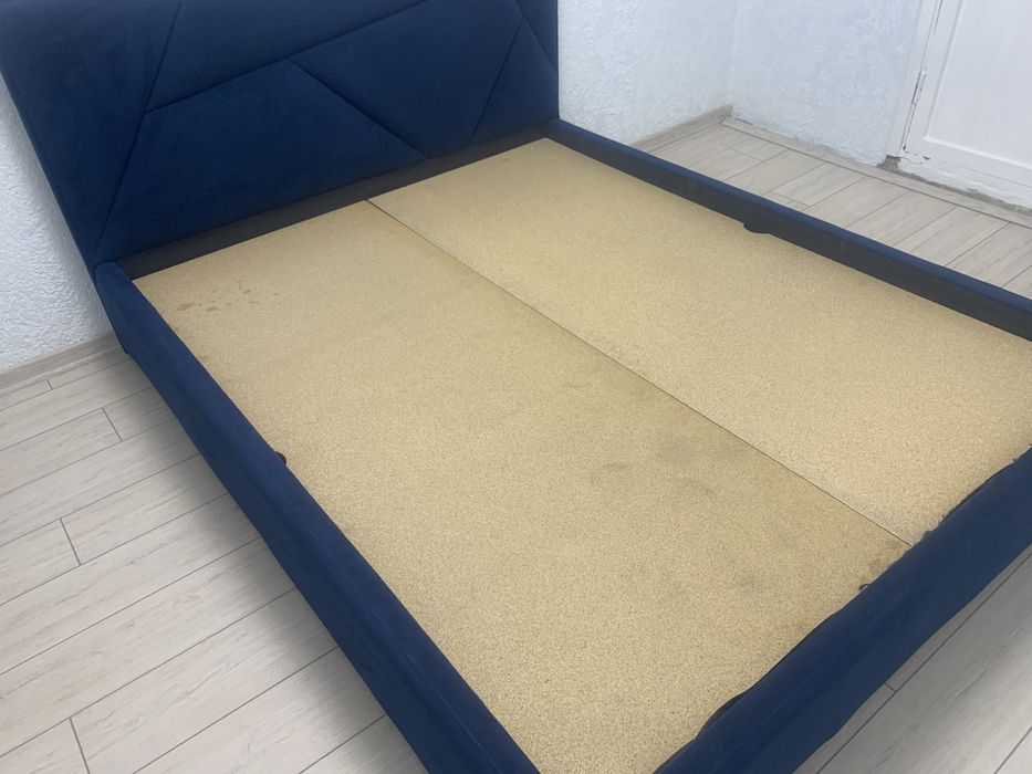 Продам кровать 2-х спальную