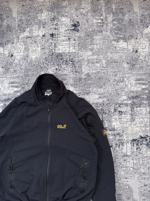 Jack wolfskin XL- size softshell light jacket / пролетно яке