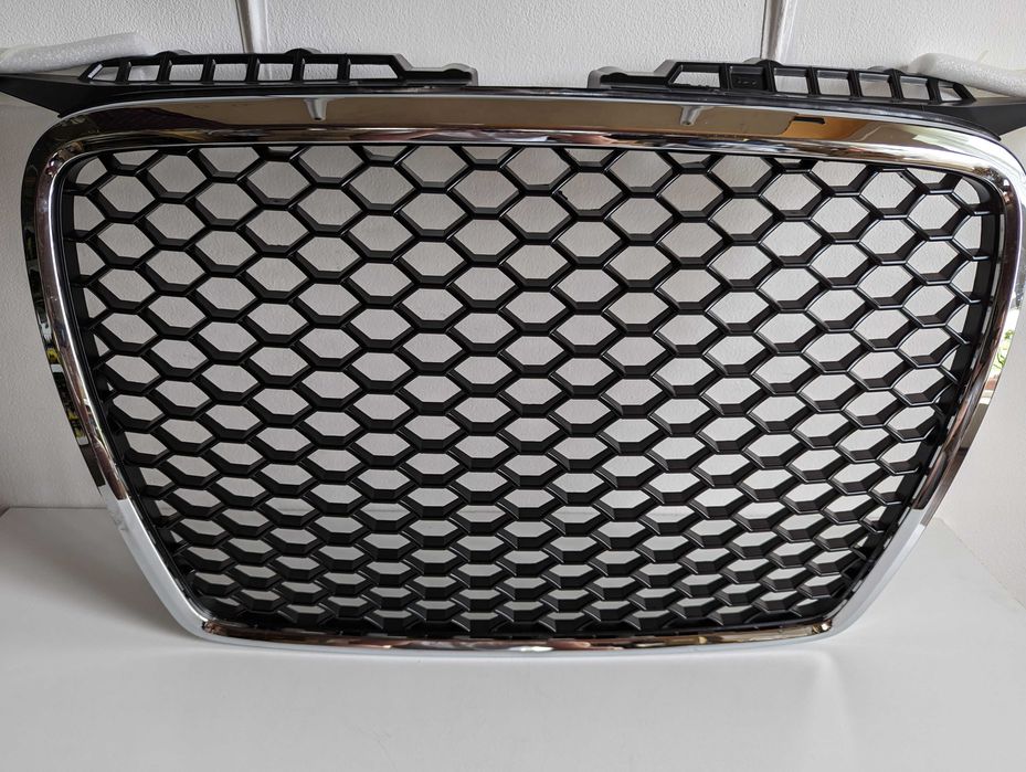 Решетка Ауди А3 8П пчелна пита S LINE черна хром Audi A3 8P 04-08