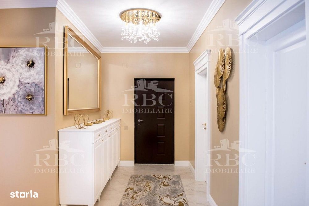 Casa ultrafinisata cu piscina in Borhanci zona Romul Ladea