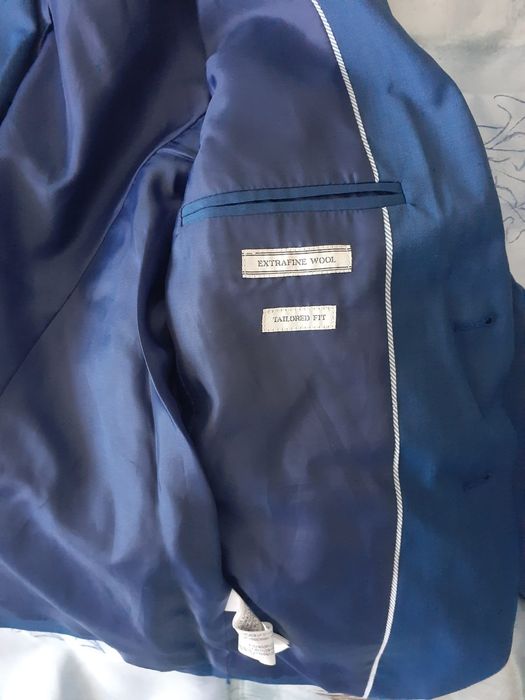 Продам школьный жилет!