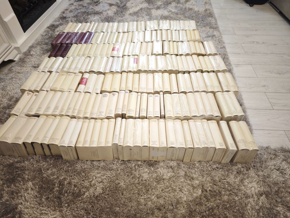 Set opere fundamentale, Academia Romana, 285 vol, LUX