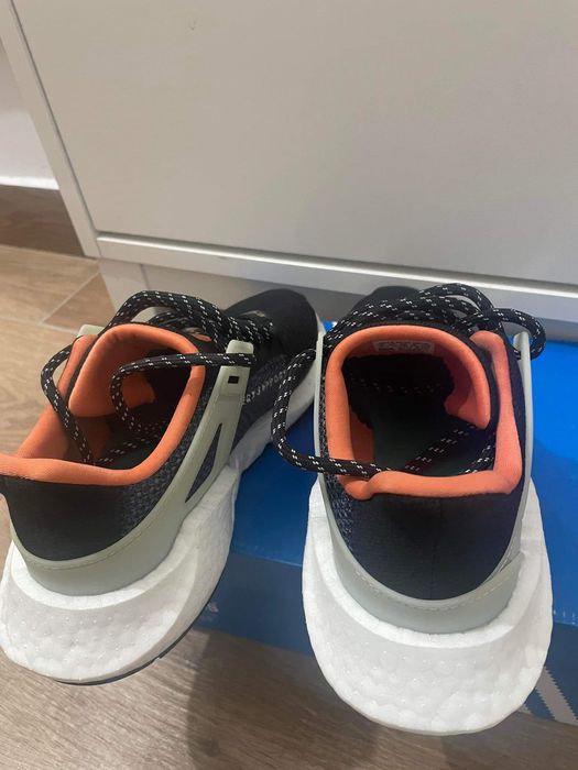 Дамски маратонки adidas