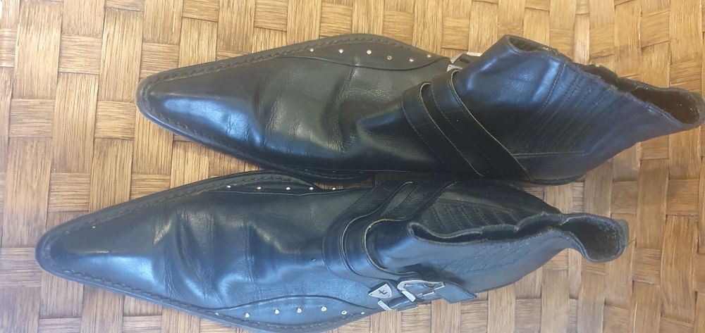 Уникални мъжки кожени боти