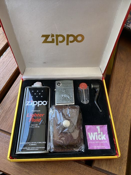 Запалка Zippo комплект с принадлежности