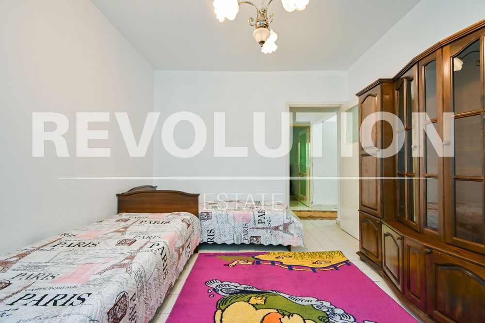 Тристаен апартамент в ж.к. Дианабад