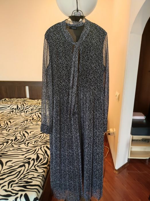 Очаровательное платье рр 48/50