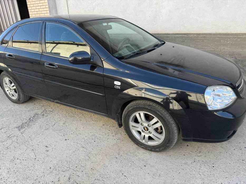 Ласетти сотилади холати Яхши