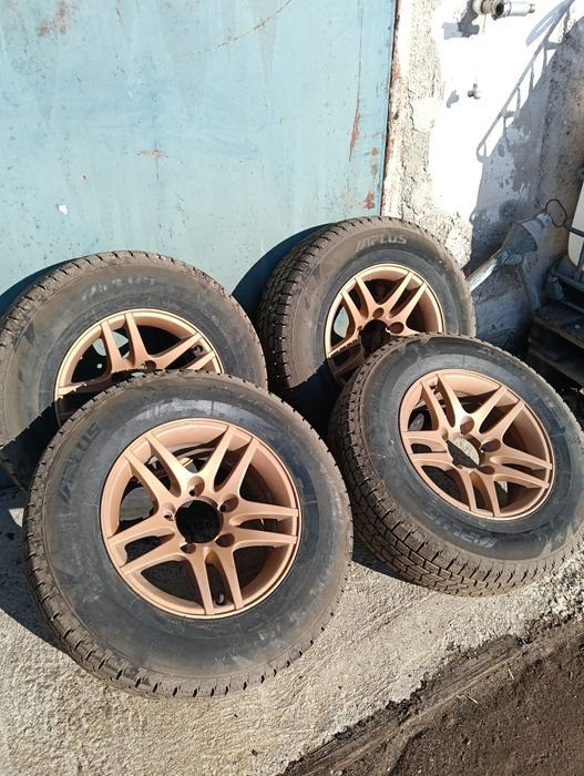 Anvelope iarna+jante aliaj