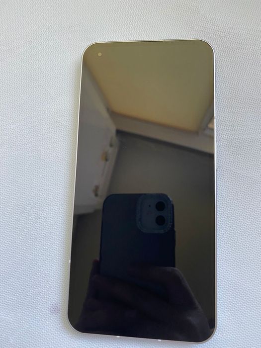 Продам смартфон ничего.