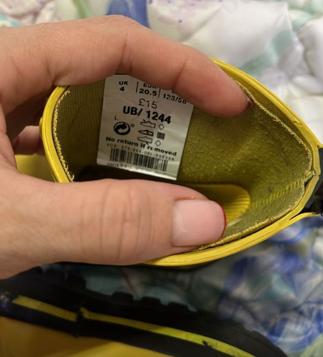 Резиновые сапожки