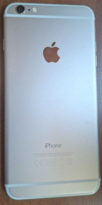 IPhone 6 с кабел без зарядно