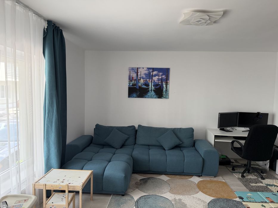 Vând apartament Selimbar