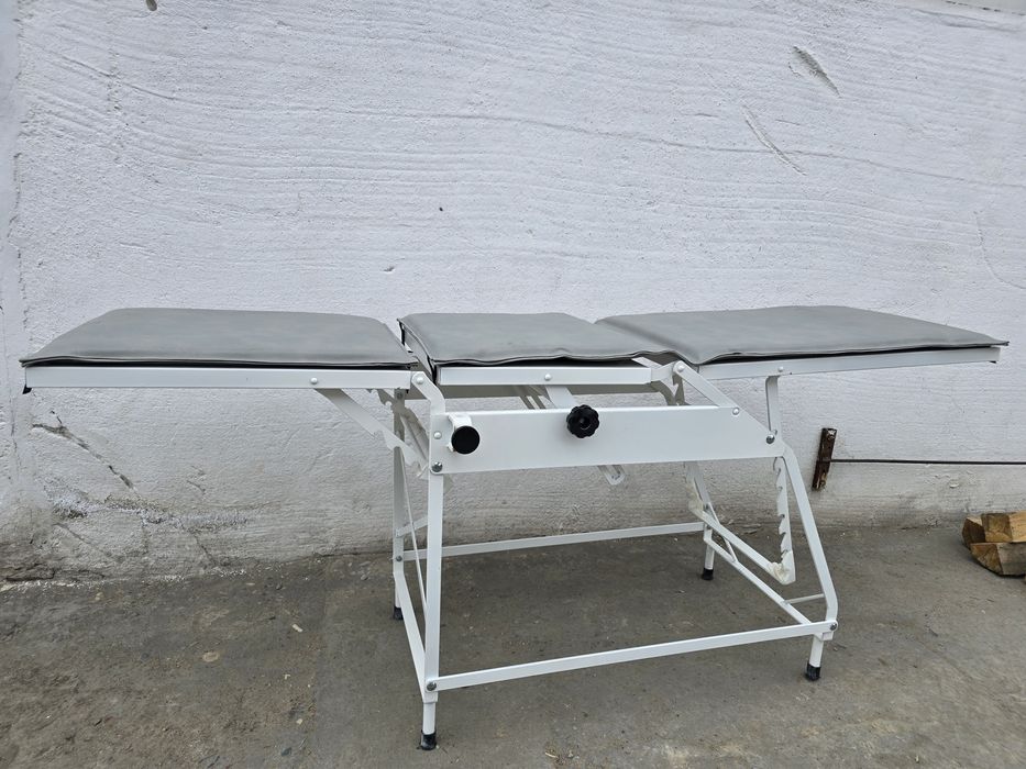 Стол для мед использования