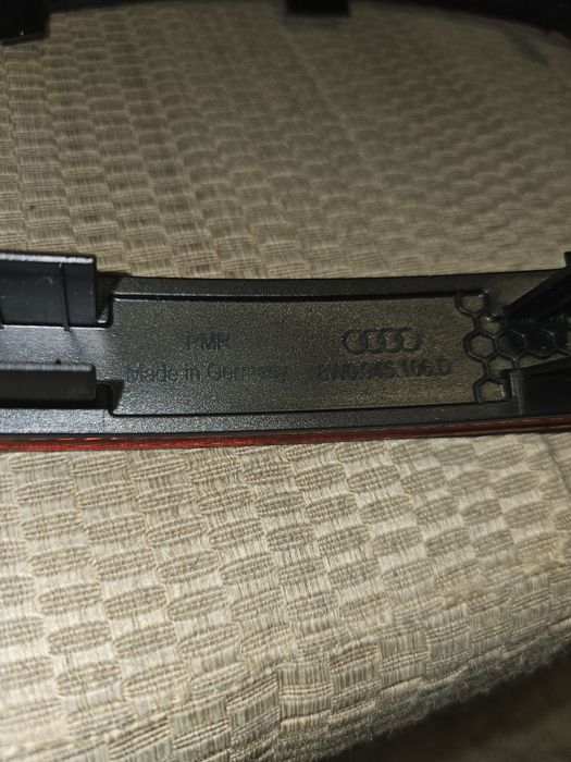 Светлоотразители-рефлектори за Audi A4 B9 Avant