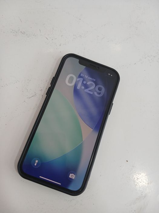 Iphone 12 pro ideal xolatda zor