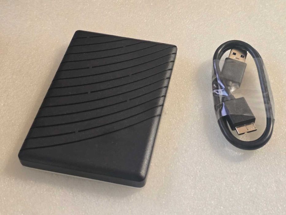 Hard disk extern portabil Sonnics 500GB HDD USB 3.0 argintiu 2.5 inch