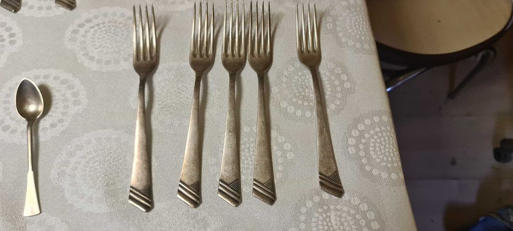 Set tacamuri placate cu argint