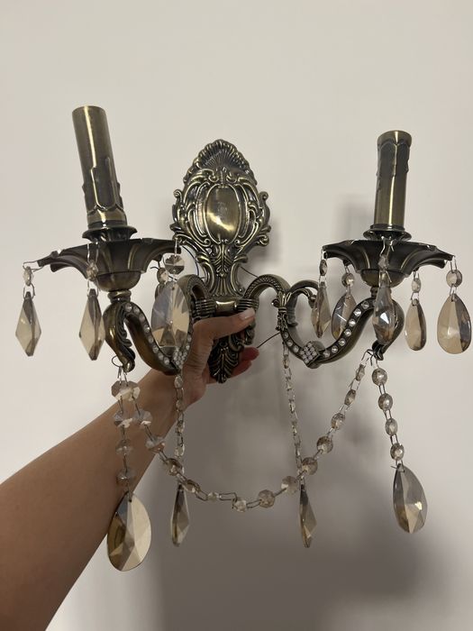 Продам люстру и 2 шт бра