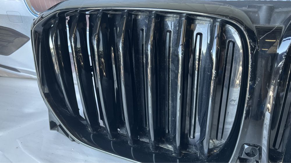 2 броя решетка BMW X5 G05 2019-