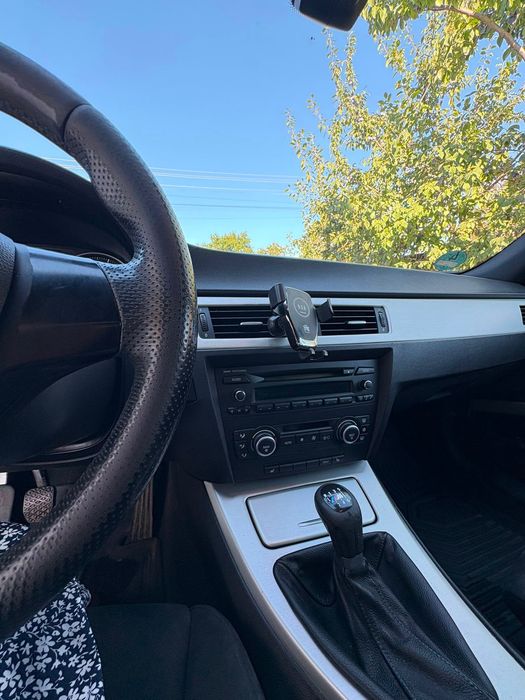 Vând bmw e91 2008