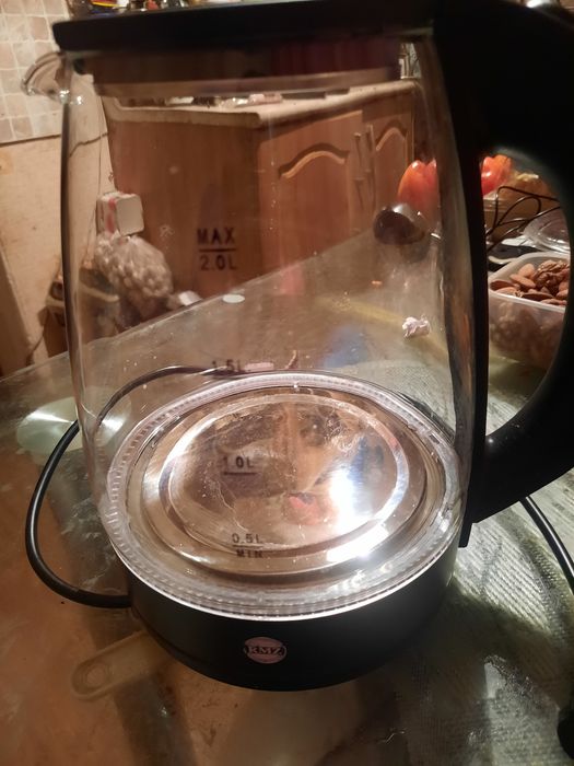 срочно продам электро чайник