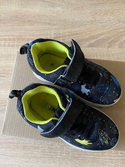 Детски маратонки за момче