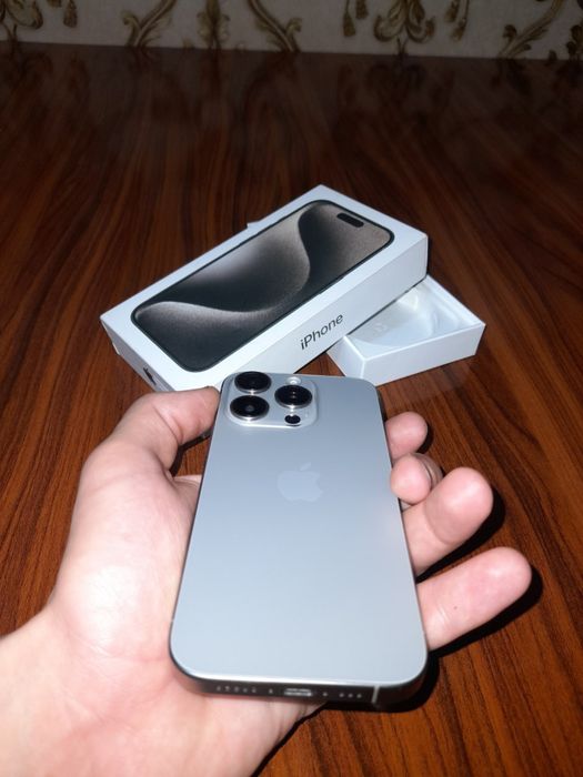 Iphone 15 pro titanium 256gb sim