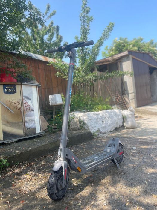 Vând trotinetă myria