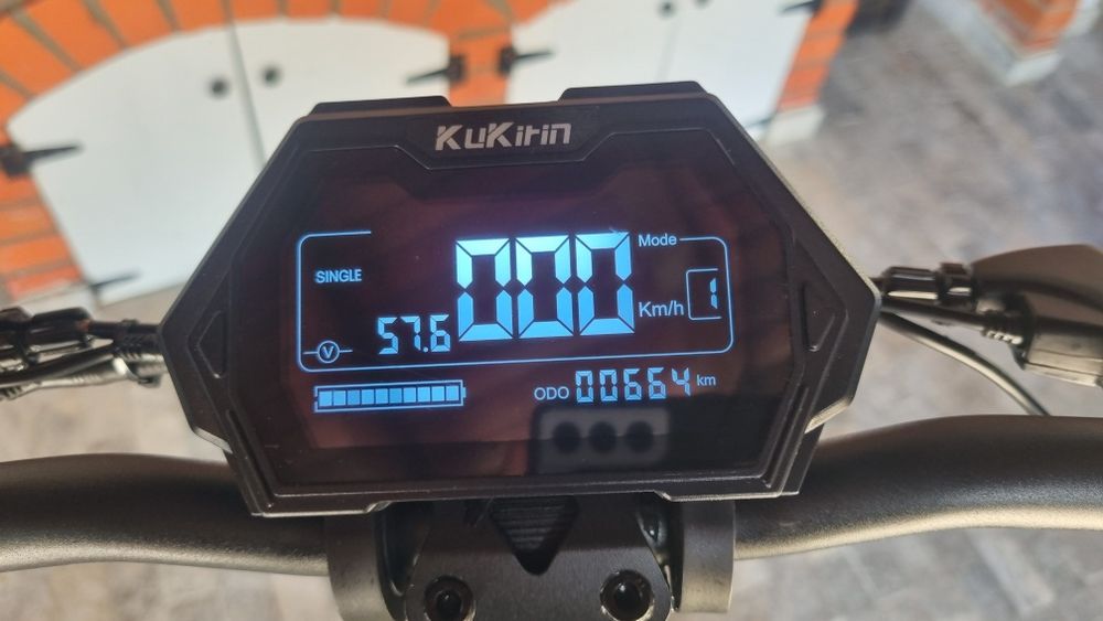 Vând kukirin g2 Master 2024