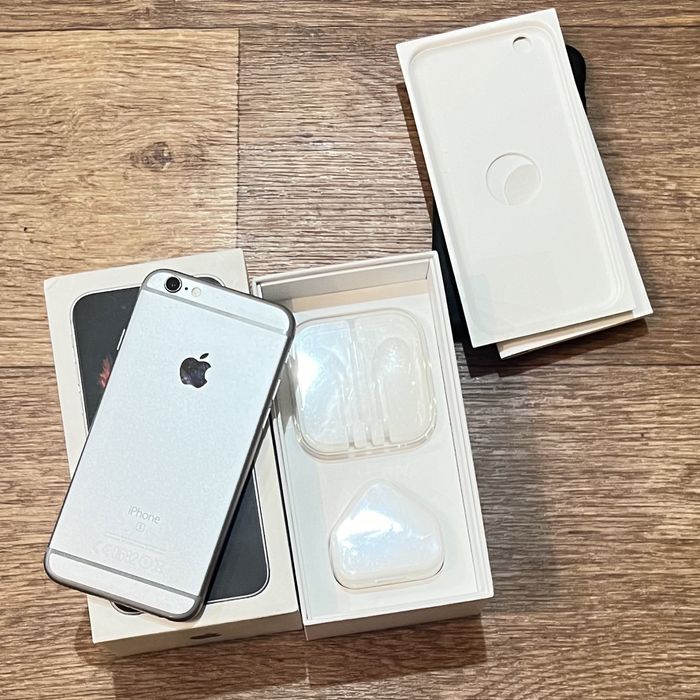 iPhone 6S 32 GB Space Grey