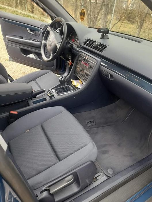 Vând audi A4 2.0