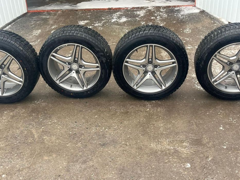 Зимние шины  245/50.18