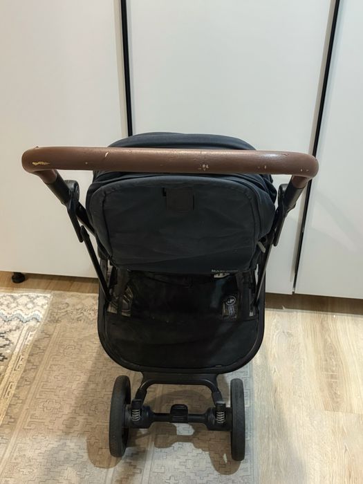 Коляска Maxi Cosi