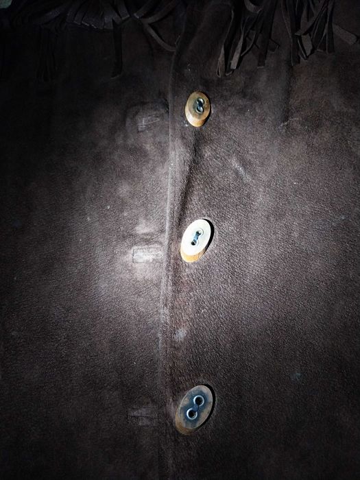 Велурен елек от естествен велур + подарък - колие