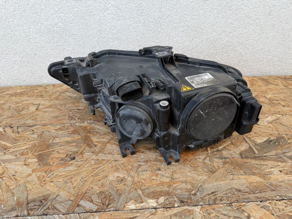 Far dreapta Audi A4 B8 8k b8.5 Facelift 2012-2015 Xenon + LED Original