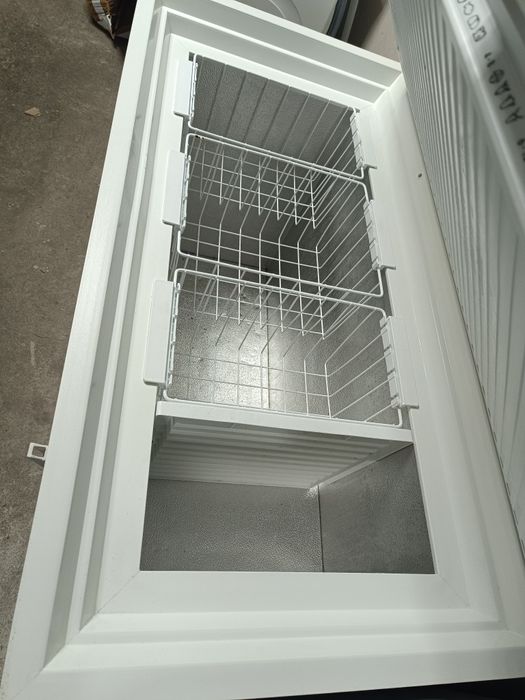 Lada frigorifica AEG 120x65x80