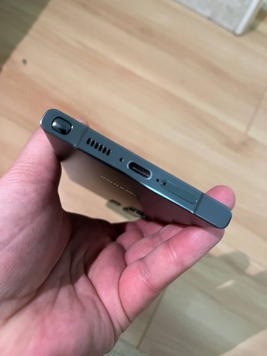 Продаю Samsung Galaxy S23 Ultra