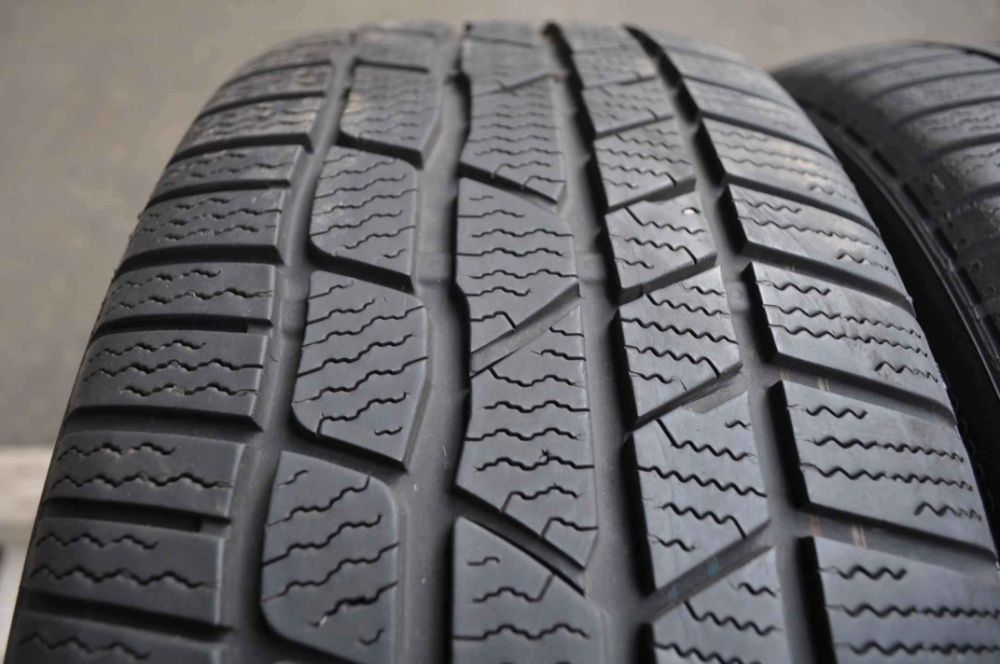 Anvelope Iarna 225/50 R18 CONTINENTAL ContiWinterContact TS830P 99H