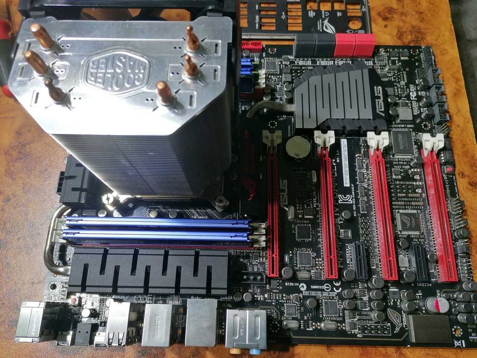 ASUS Rampage IV Formula + 32GBRam + i7 4820k