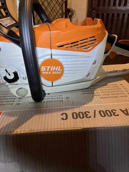 Drujba pe acumulator Stihl MSA 300C