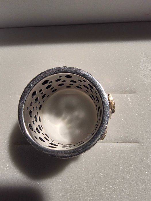 Продавам пръстен - амулет