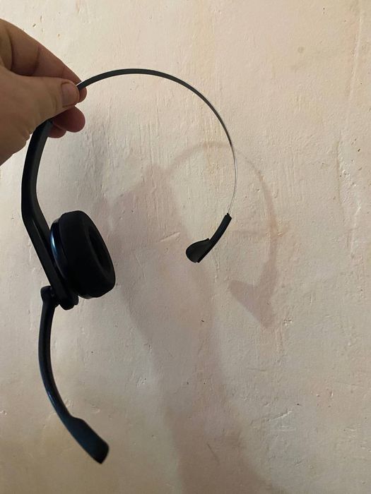 Naushnik Edifier c200