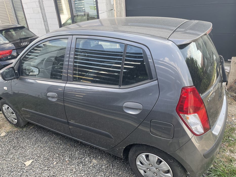 Hyundai -i10 -2011